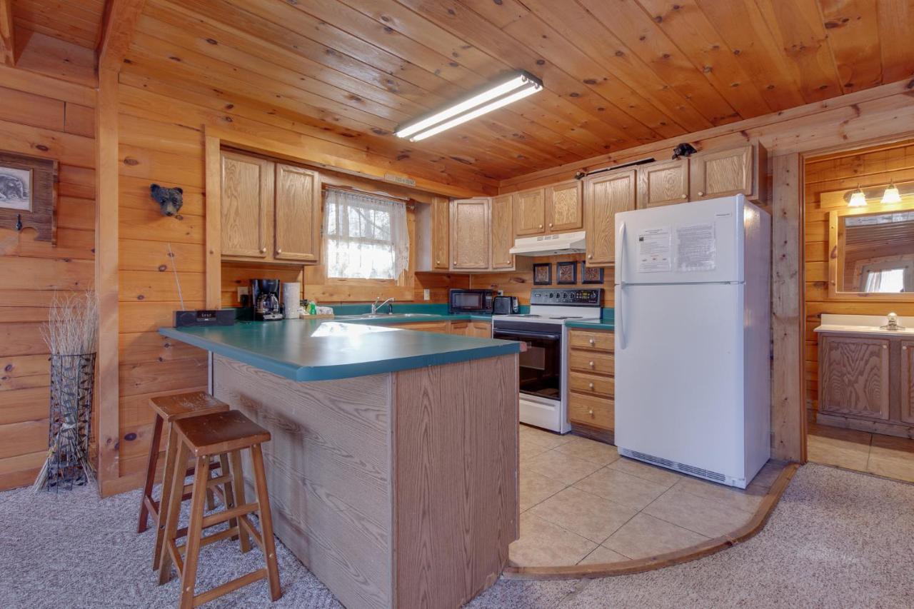 Wildwood Cove, 2 Bedrooms, Fireplace, Wifi, Jetted Tub, Hot Tub, Sleeps 6 Севьервилл Экстерьер фото