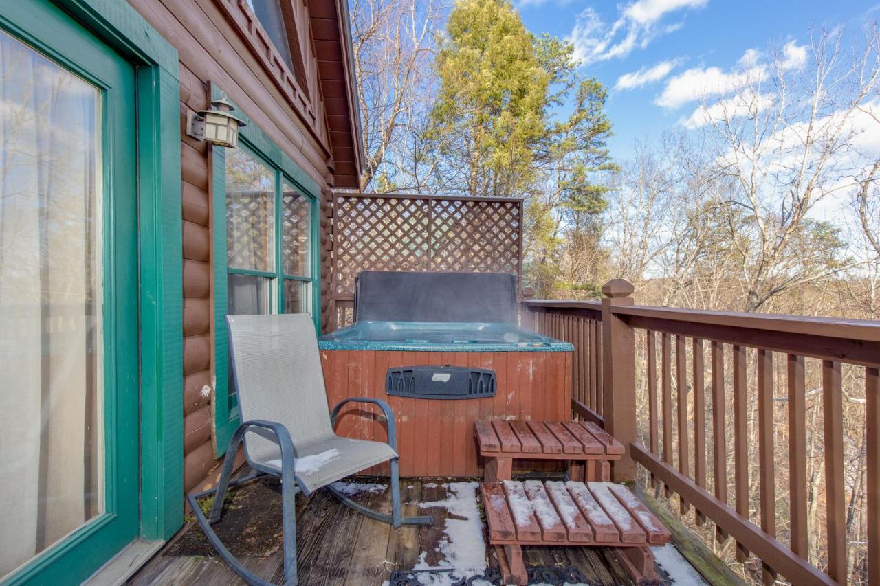 Wildwood Cove, 2 Bedrooms, Fireplace, Wifi, Jetted Tub, Hot Tub, Sleeps 6 Севьервилл Экстерьер фото
