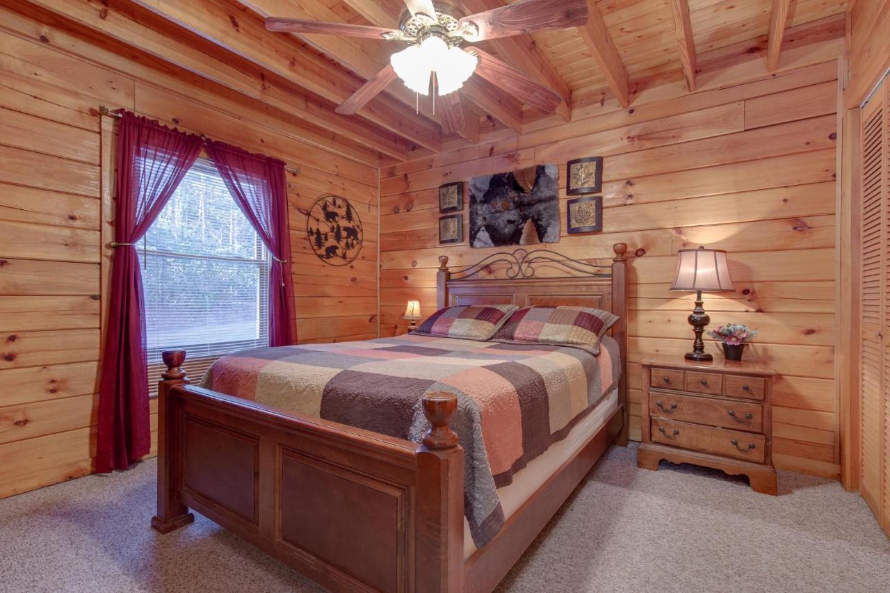 Wildwood Cove, 2 Bedrooms, Fireplace, Wifi, Jetted Tub, Hot Tub, Sleeps 6 Севьервилл Экстерьер фото
